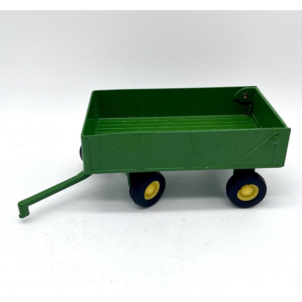 Ertl John Deere Diecast Farm Barge Wagon 1/32 Tractor